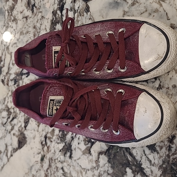 MAROON CONVERSE - Picture 3 of 5